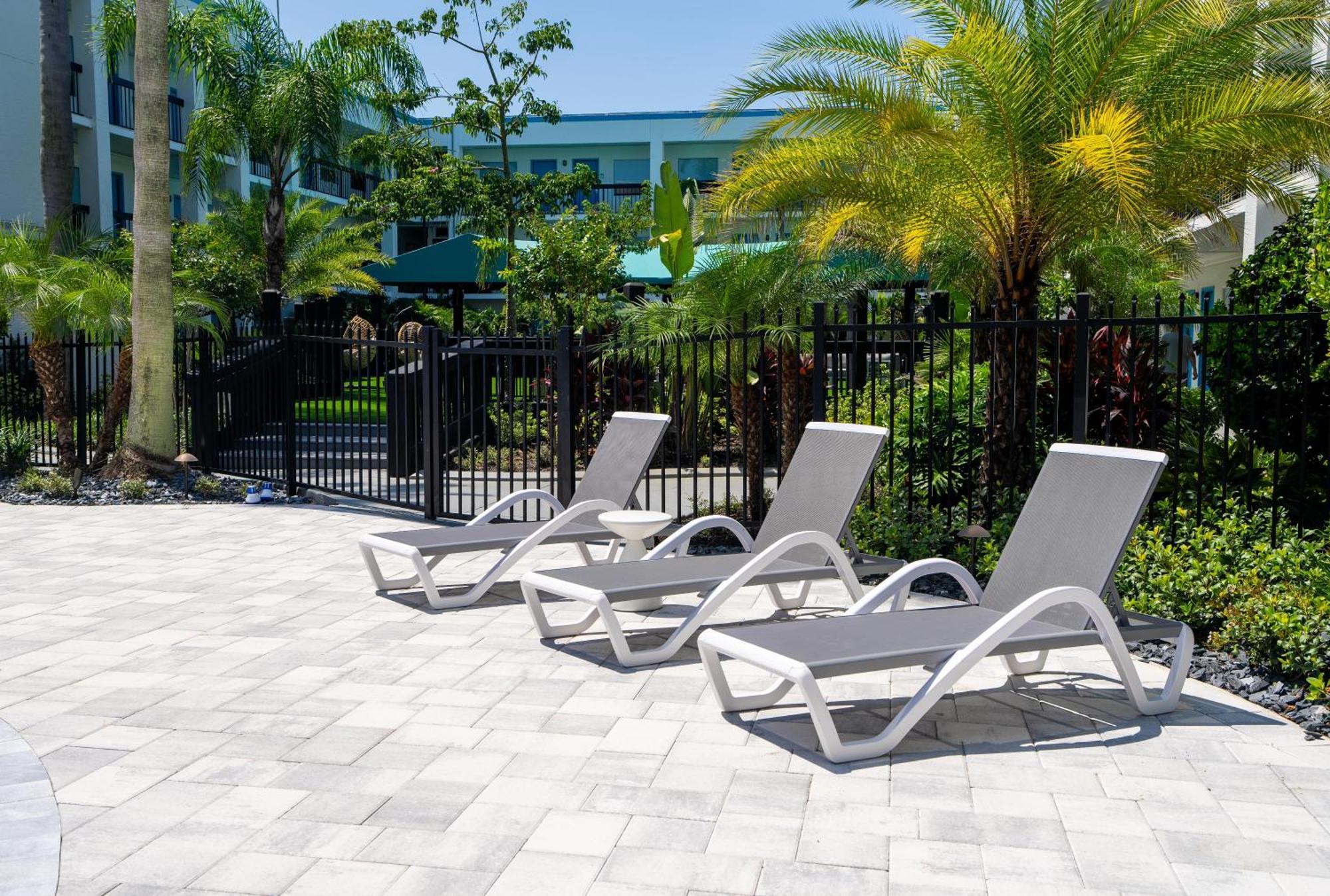 Oasis Bay Suites, Tampa, Busch Gardens, Usf Экстерьер фото
