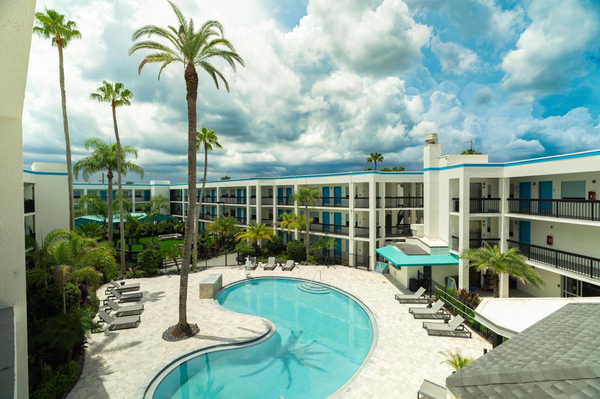 Oasis Bay Suites, Tampa, Busch Gardens, Usf Экстерьер фото