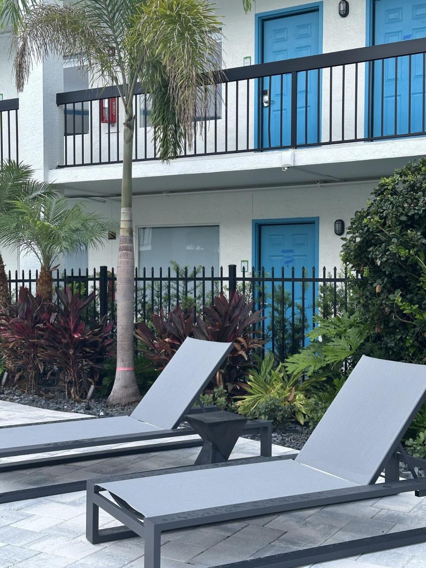 Oasis Bay Suites, Tampa, Busch Gardens, Usf Экстерьер фото