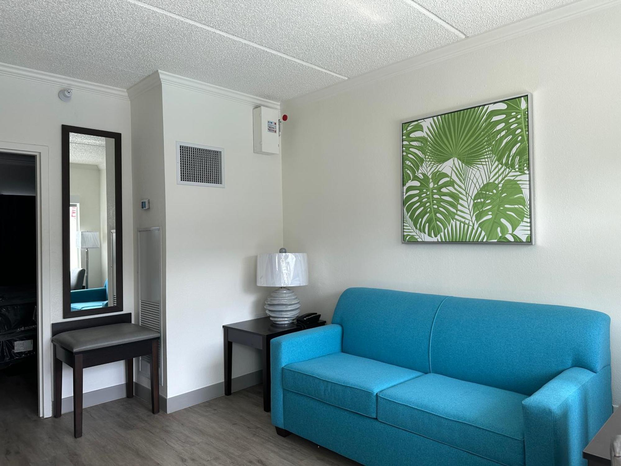 Oasis Bay Suites, Tampa, Busch Gardens, Usf Экстерьер фото